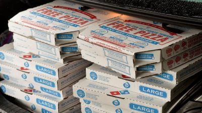 Domino&#039;s Pizza closes in Italy