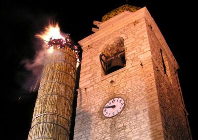 The Faglia of Oratino: A Popular Christmas Eve Tradition