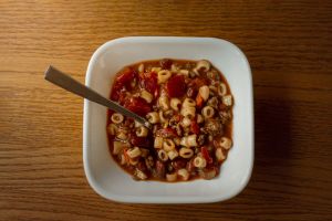 <div class="buttonTitle"><div class="roundedlIcon white mbianco mprest"></div></div>In the Cucina with La Gazzetta: Pasta e Fagioli (Italian Pasta &amp; Bean Stew)