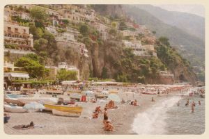 Amalfi Coast (Positano, Italy)/istockphoto.com