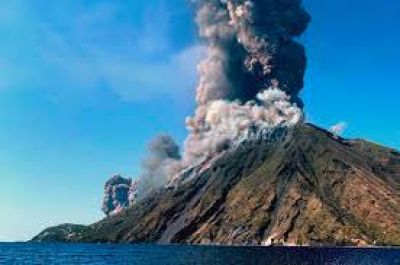 Volcanoes Stromboli, erupted in late August