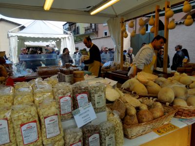 La Sagra Del Paese
