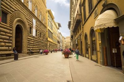 Exploring Italy&#039;s Best Fashion Districts: Where Style Meets Tradition