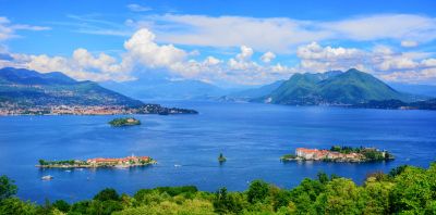 On the Cover: Explore Italy’s Lakes and Amalfi Coast