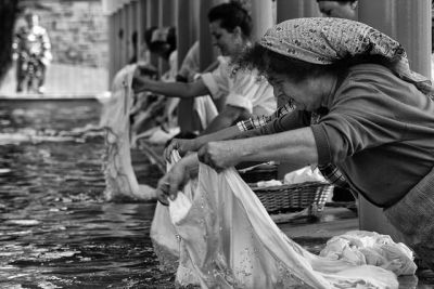 The Singing Washerwomen of Tuscia