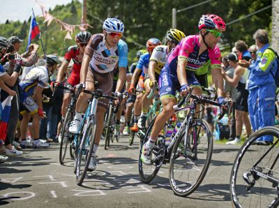 <div class="buttonTitle"><div class="roundedlIcon white mbianco mprest"></div></div>Giro d’Italia: Italy's Legendary Pink Race