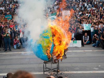 Italy, first country with schools lessons about climate change