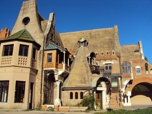 The Little House of the Owls: A Hidden Treasure in Rome