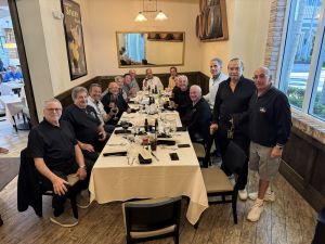 Cleveland Pisans Have Florida Luncheon